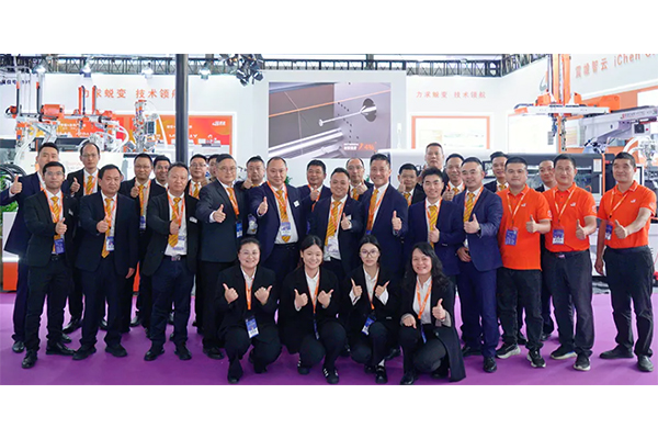 為「塑料王國」賦新機!震雄亮相2024中國(余姚)國際塑料博覽會